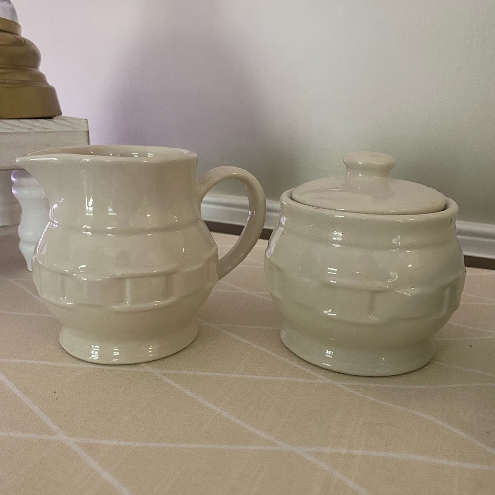 Longaberger Pottery SOLID IVORY COFFEE CREAM PITCHER/SUGAR BOWL 3-PIECE SET